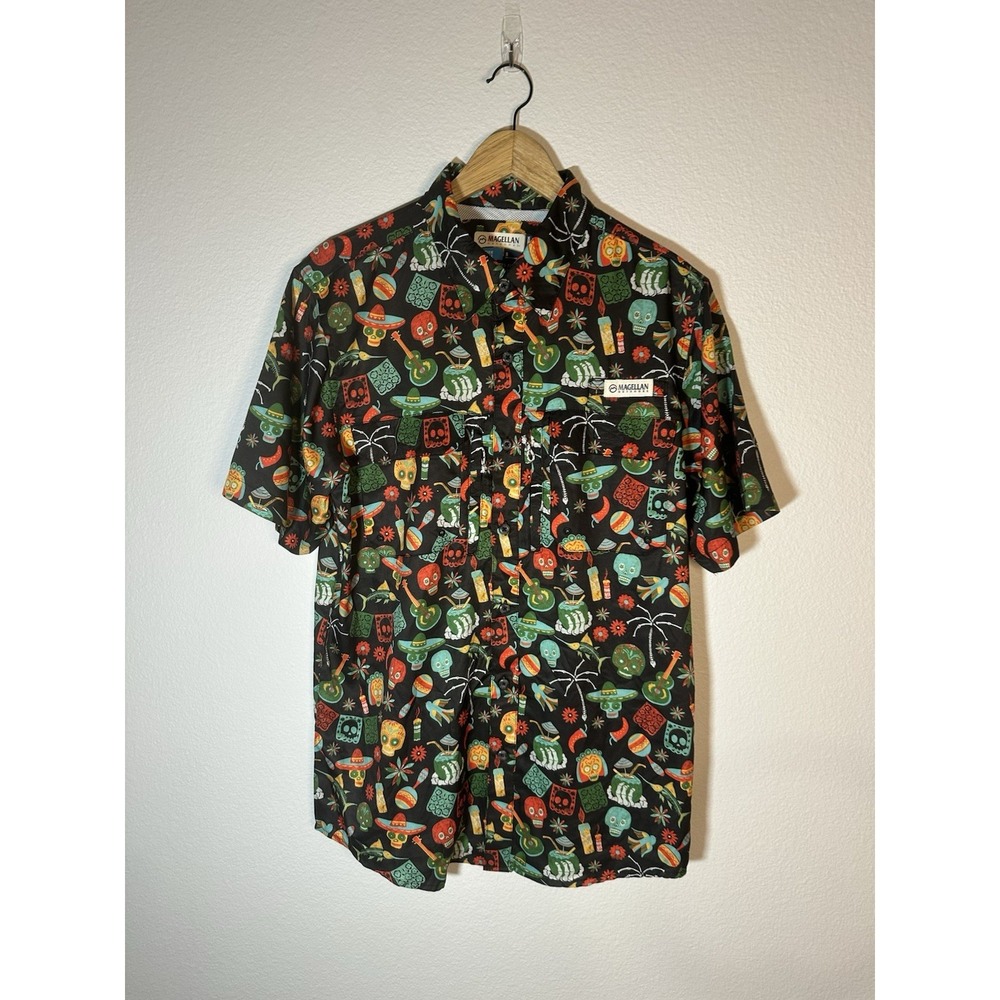 Magellan Outdoors Shirt Fishing NWOT Mens Small Dia De Los Muertos